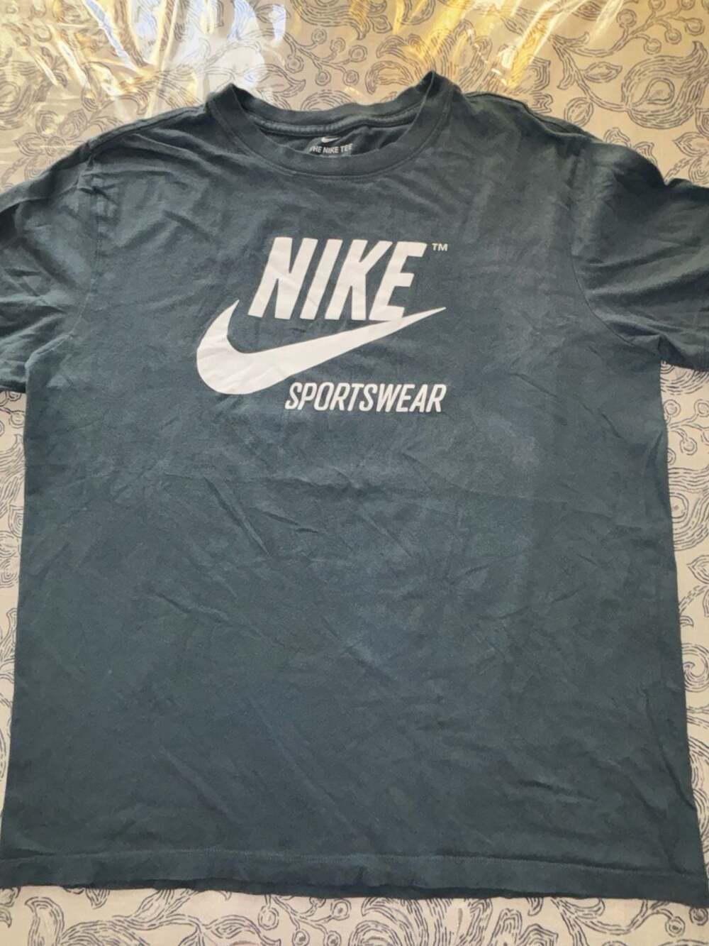Nike Sportswear The Nike Tee Size L Teal Blue Graphic T-Shirt